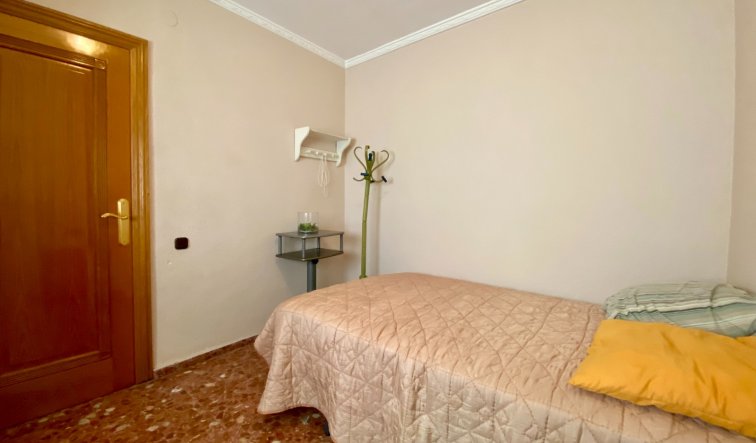 Resale - Apartment / flat - Torrevieja - Playa del Cura