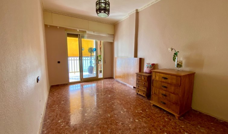 Resale - Apartment / flat - Torrevieja - Playa del Cura