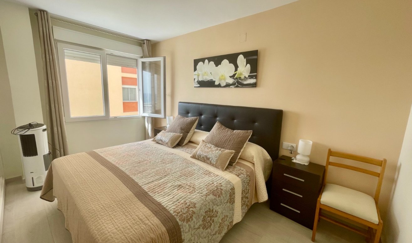 Resale - Apartment / flat - Torrevieja - Playa del Cura