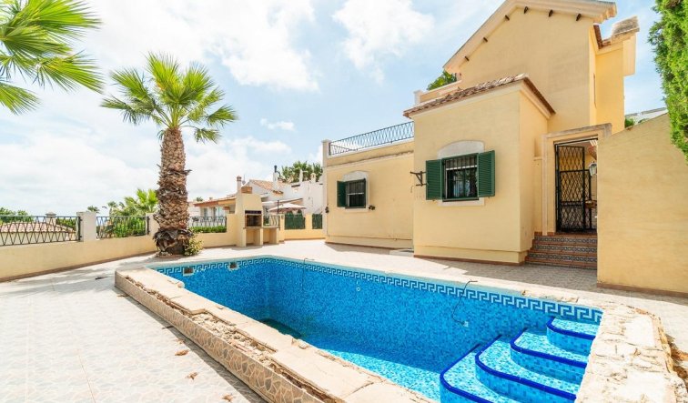 Resale - Villa - Orihuela Costa - Villamartín-Las Filipinas