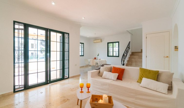 Resale - Villa - Orihuela Costa - Villamartín-Las Filipinas