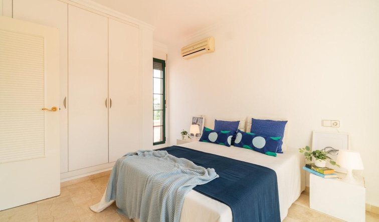 Resale - Villa - Orihuela Costa - Villamartín-Las Filipinas