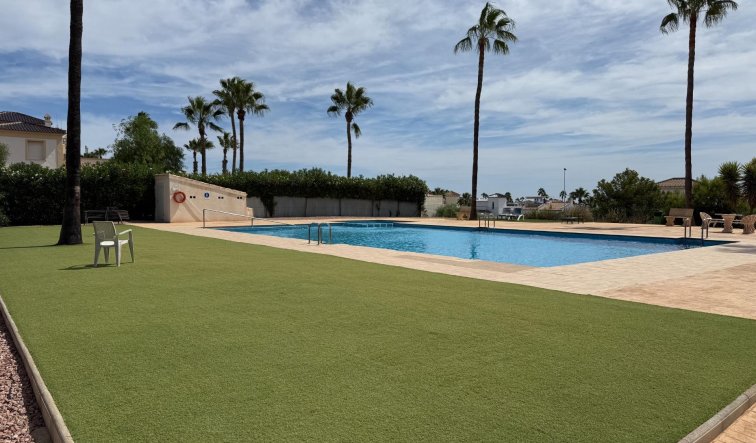 Resale - Villa - Orihuela Costa - Villamartín-Las Filipinas