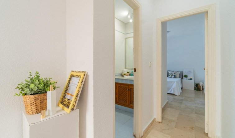 Resale - Villa - Orihuela Costa - Villamartín-Las Filipinas