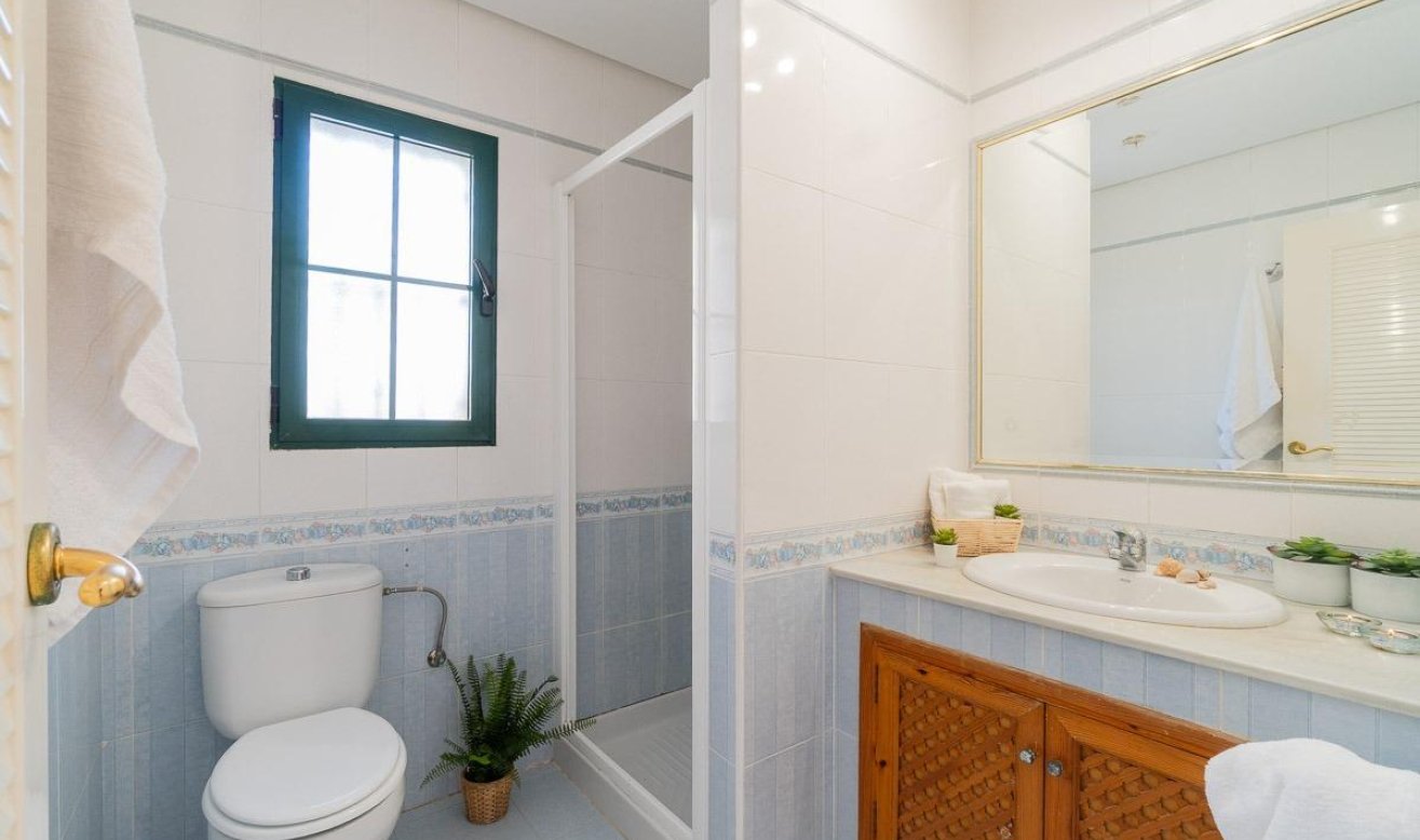 Resale - Villa - Orihuela Costa - Villamartín-Las Filipinas