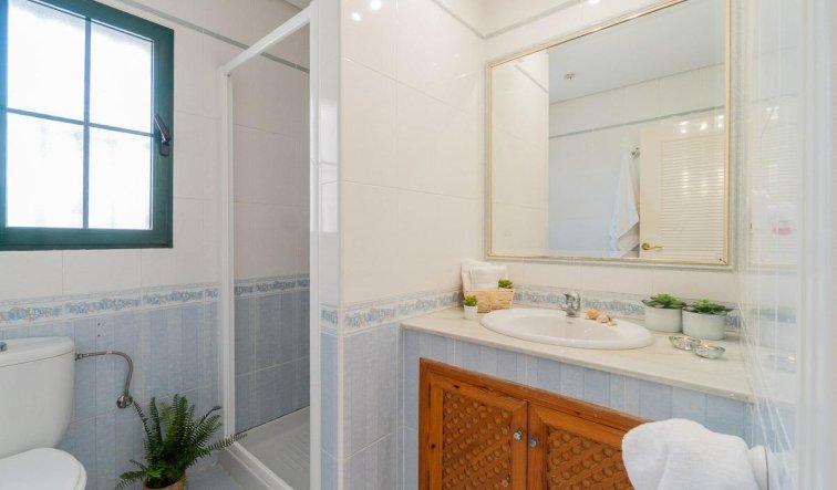 Resale - Villa - Orihuela Costa - Villamartín-Las Filipinas