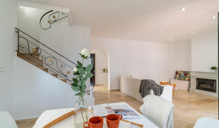 Resale - Villa - Orihuela Costa - Villamartín-Las Filipinas