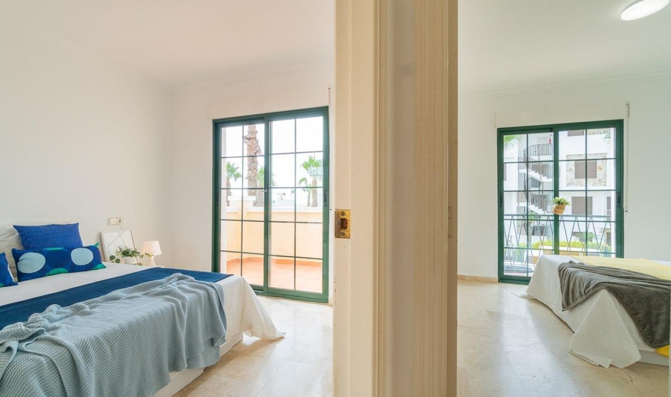 Resale - Villa - Orihuela Costa - Villamartín-Las Filipinas
