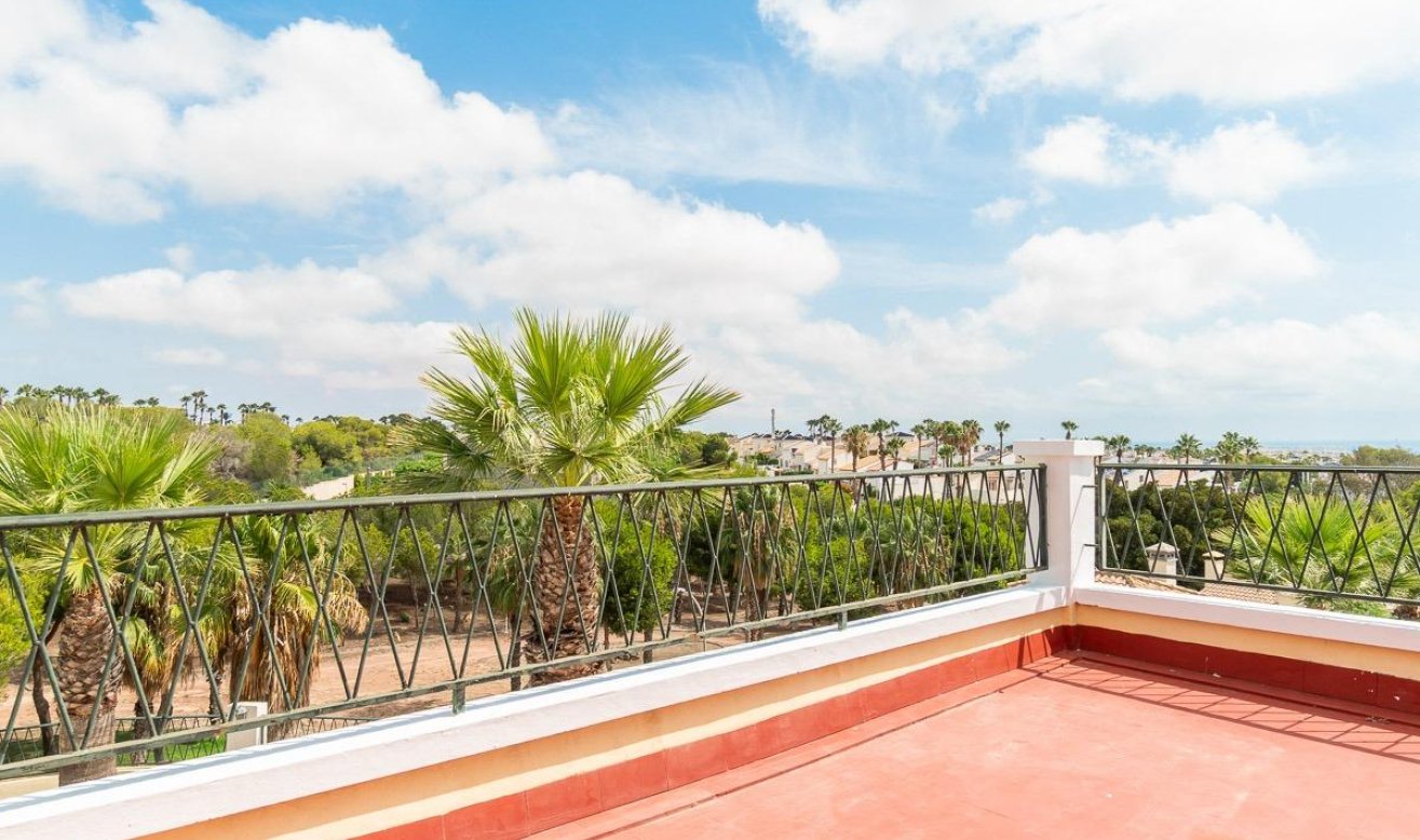Resale - Villa - Orihuela Costa - Villamartín-Las Filipinas