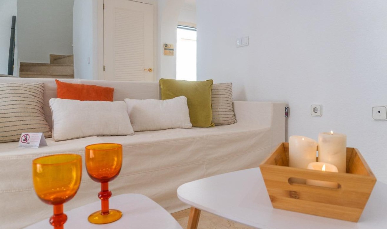 Resale - Villa - Orihuela Costa - Villamartín-Las Filipinas