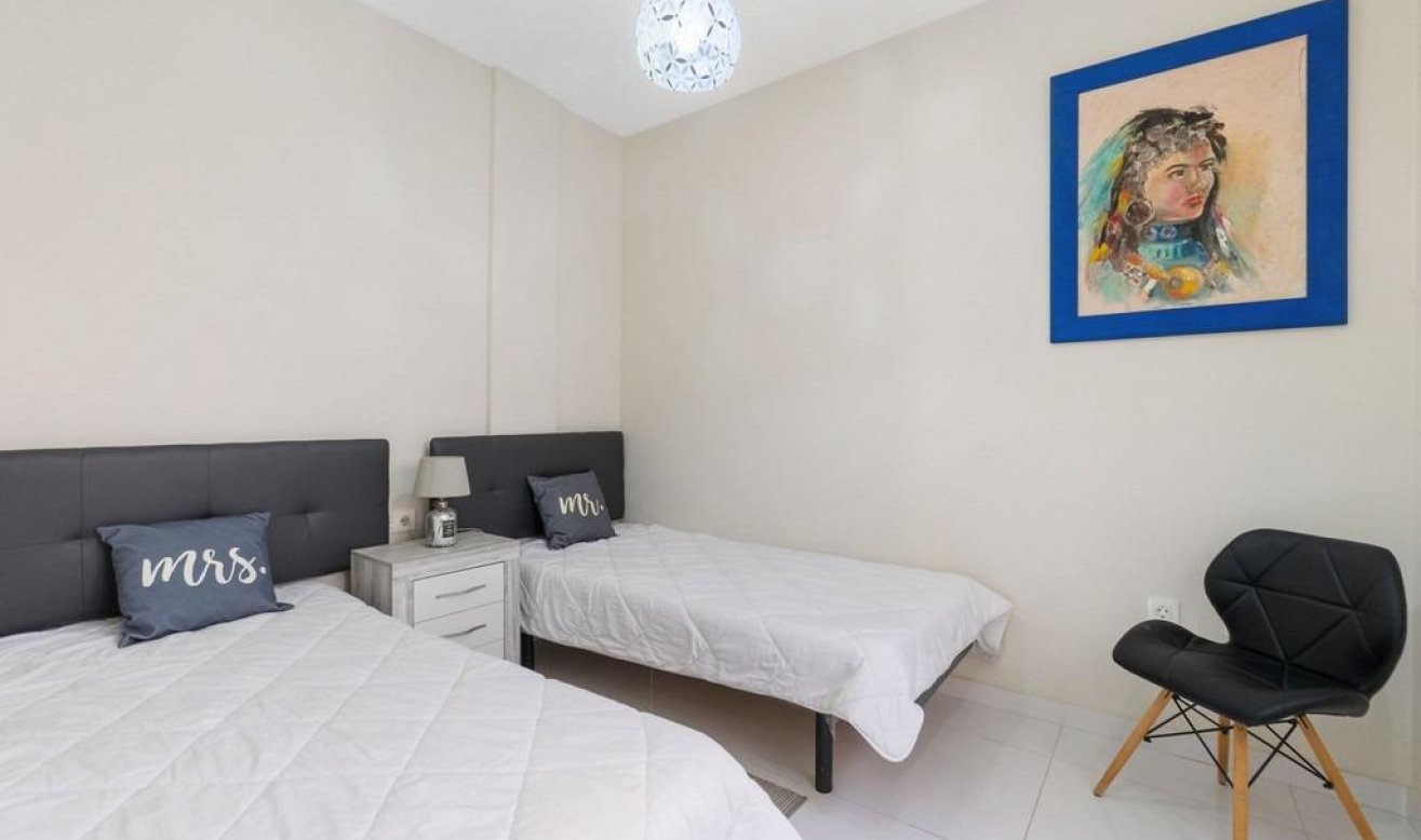 Resale - Apartment / flat - Orihuela Costa - Los Altos