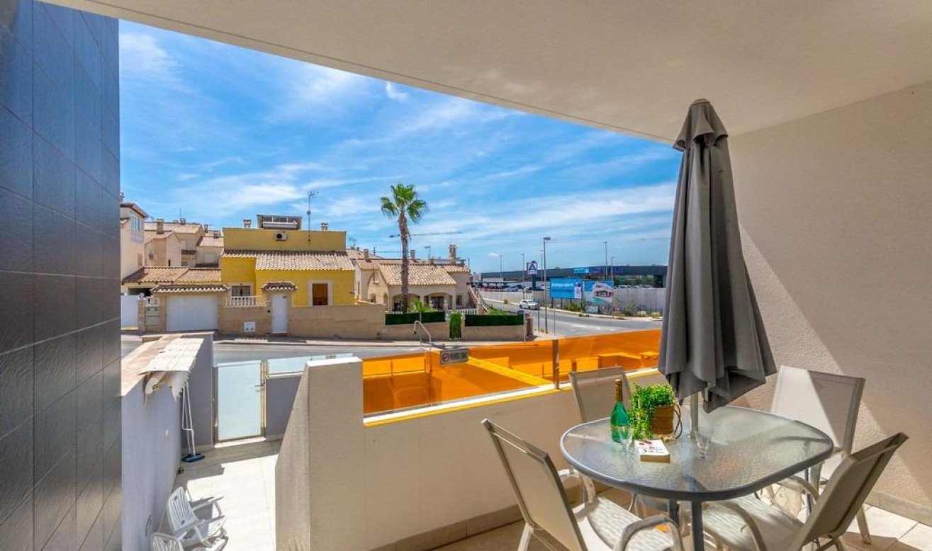 Resale - Apartment / flat - Orihuela Costa - Los Altos