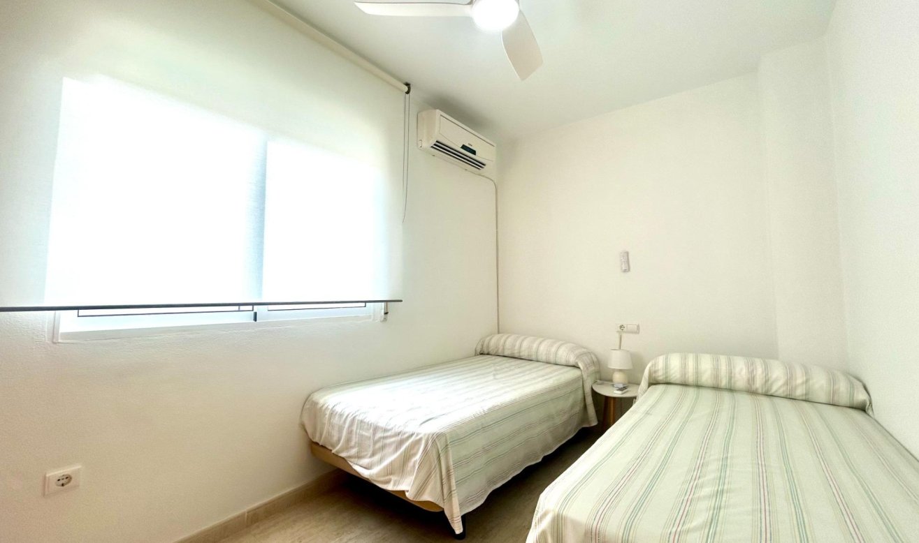 Resale - Terraced house - Orihuela Costa - Campoamor
