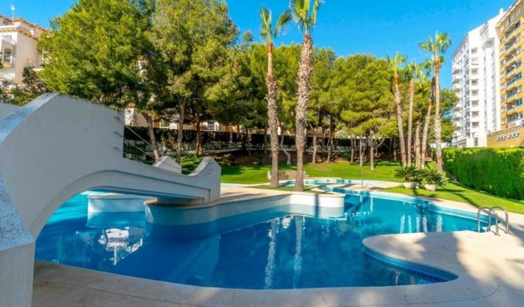 Resale - Apartment / flat - Orihuela Costa - Altos de Campoamor