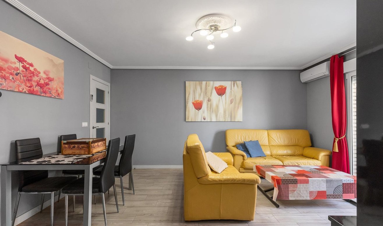 Resale - Flat - Torrevieja - Centro