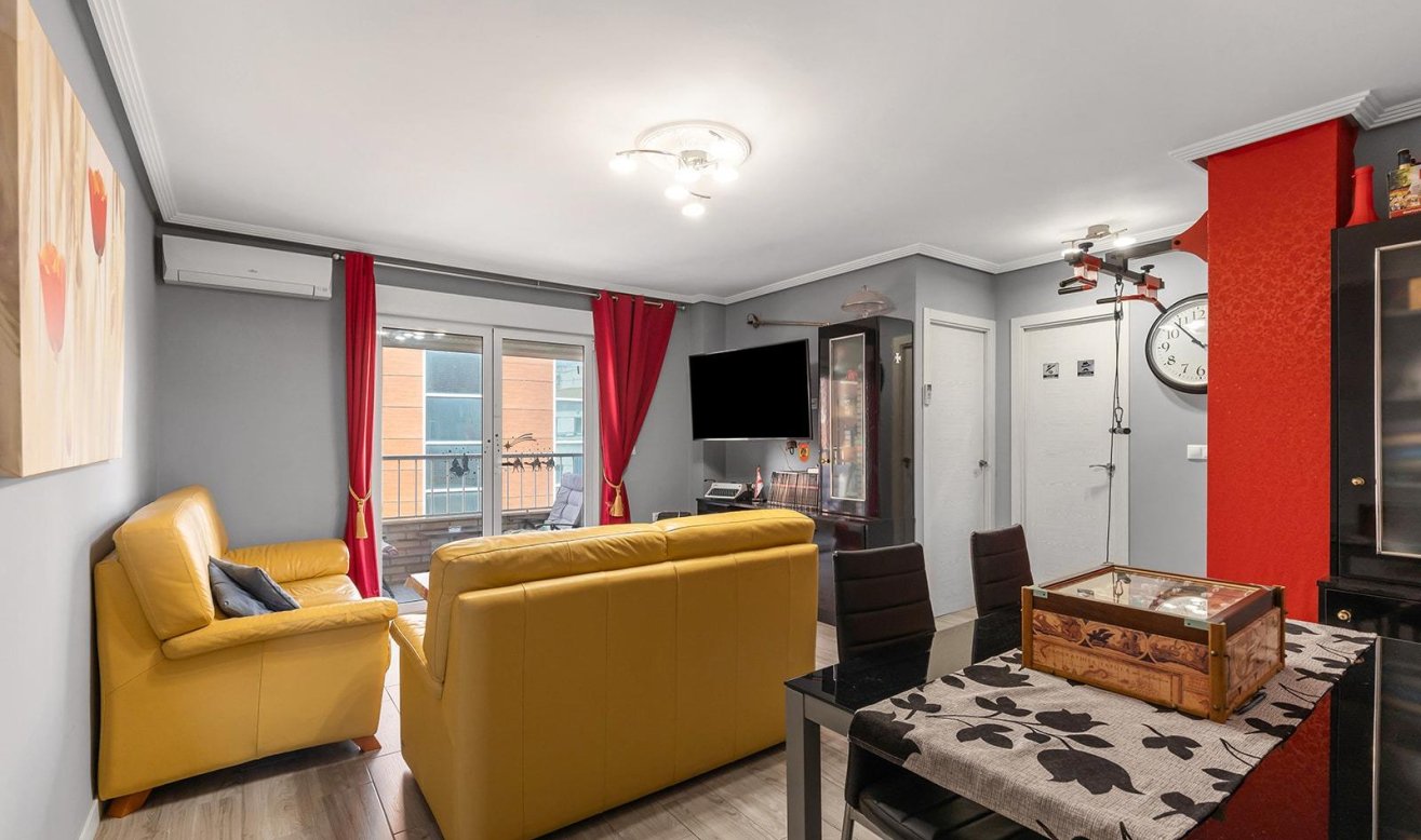 Resale - Flat - Torrevieja - Centro