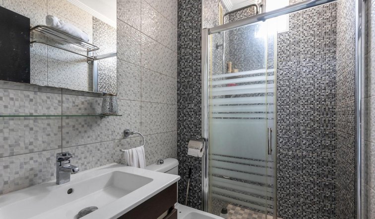 Resale - Flat - Torrevieja - Centro
