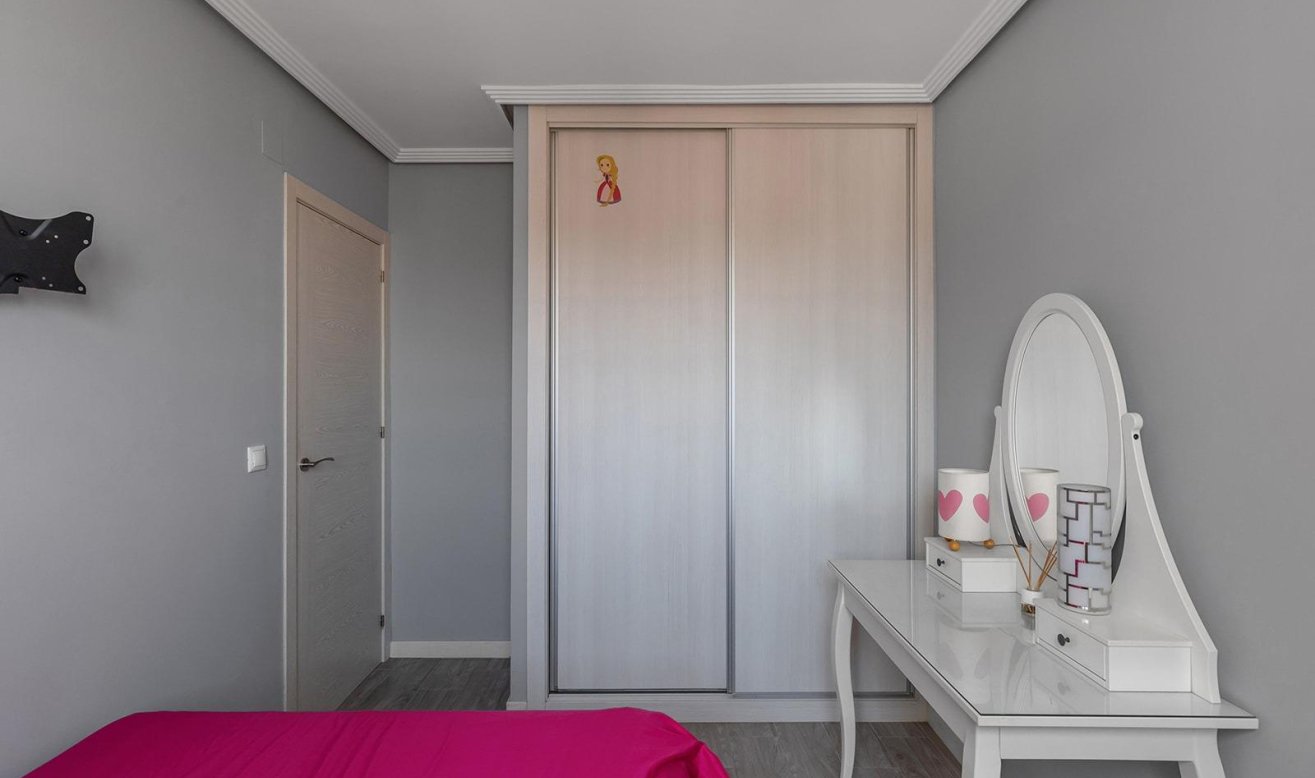 Resale - Flat - Torrevieja - Centro