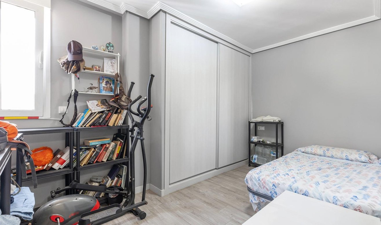 Resale - Flat - Torrevieja - Centro