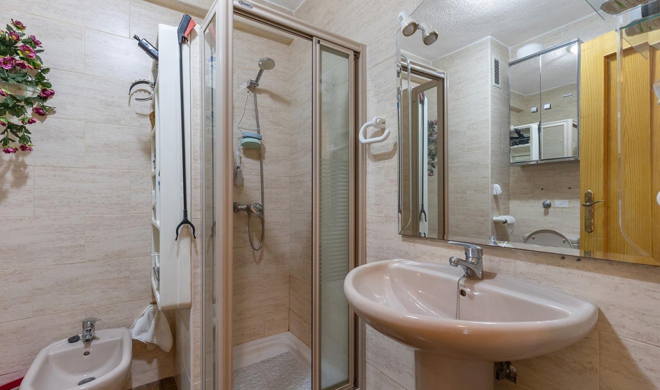 Resale - Apartment / flat - Guardamar del Segura - Urb. pinomar