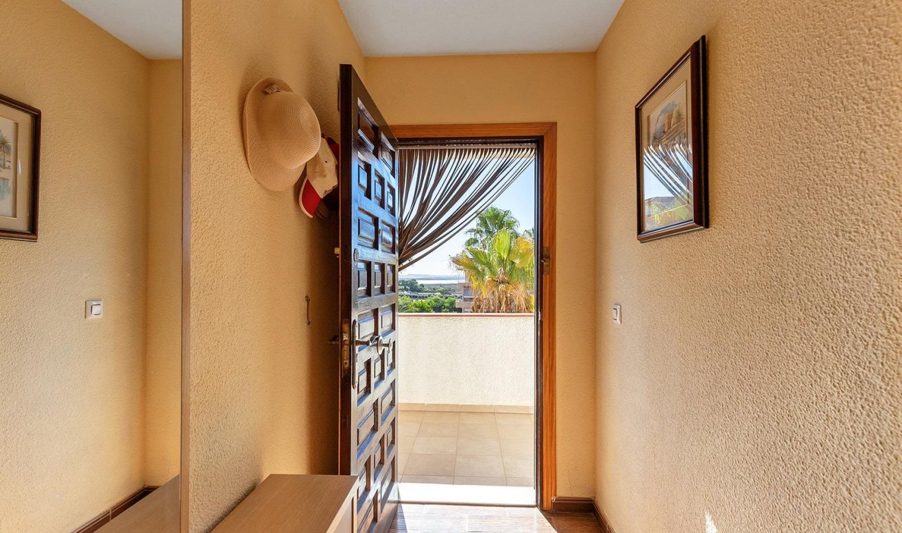 Resale - Apartment / flat - Guardamar del Segura - Urb. pinomar