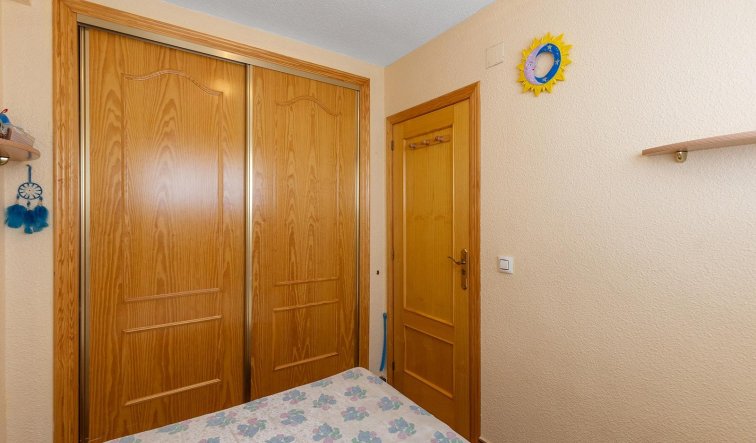 Resale - Apartment / flat - Guardamar del Segura - Urb. pinomar