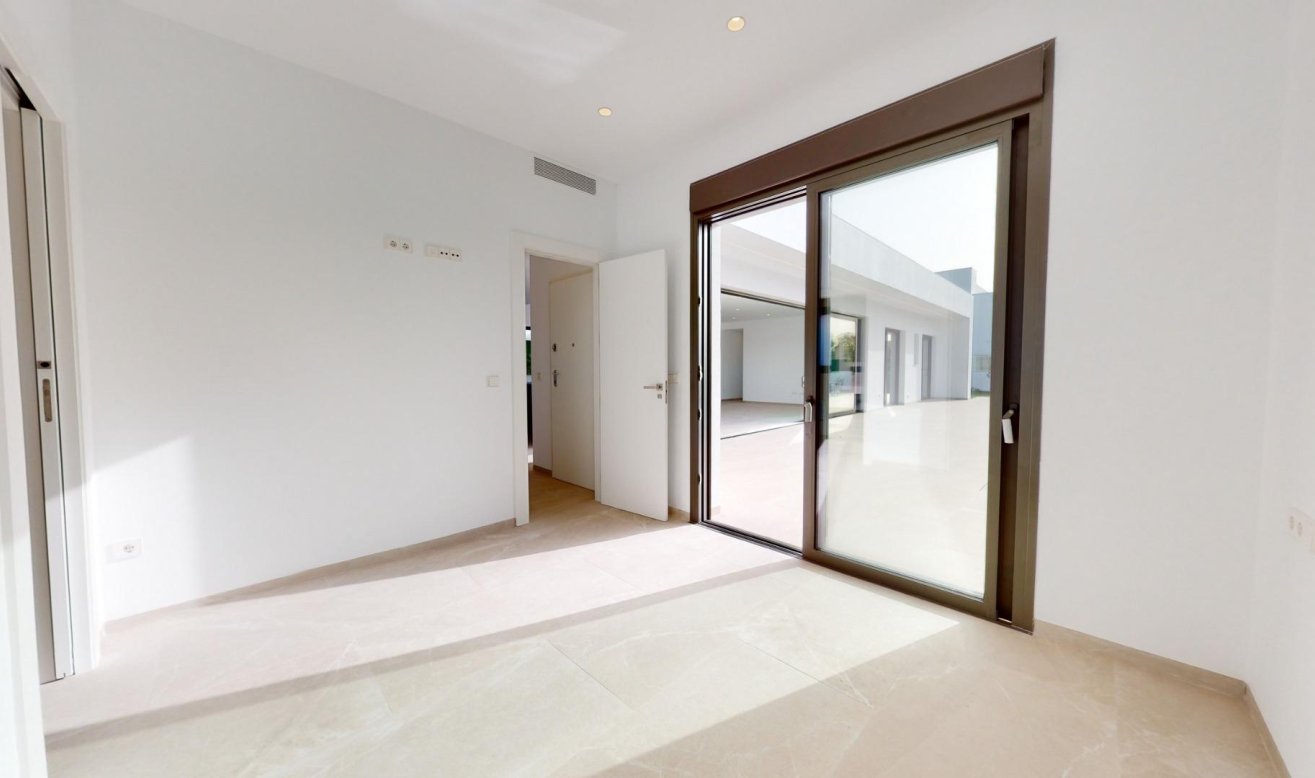 Obra nueva - Villa - Los Alcazares - Serena Golf
