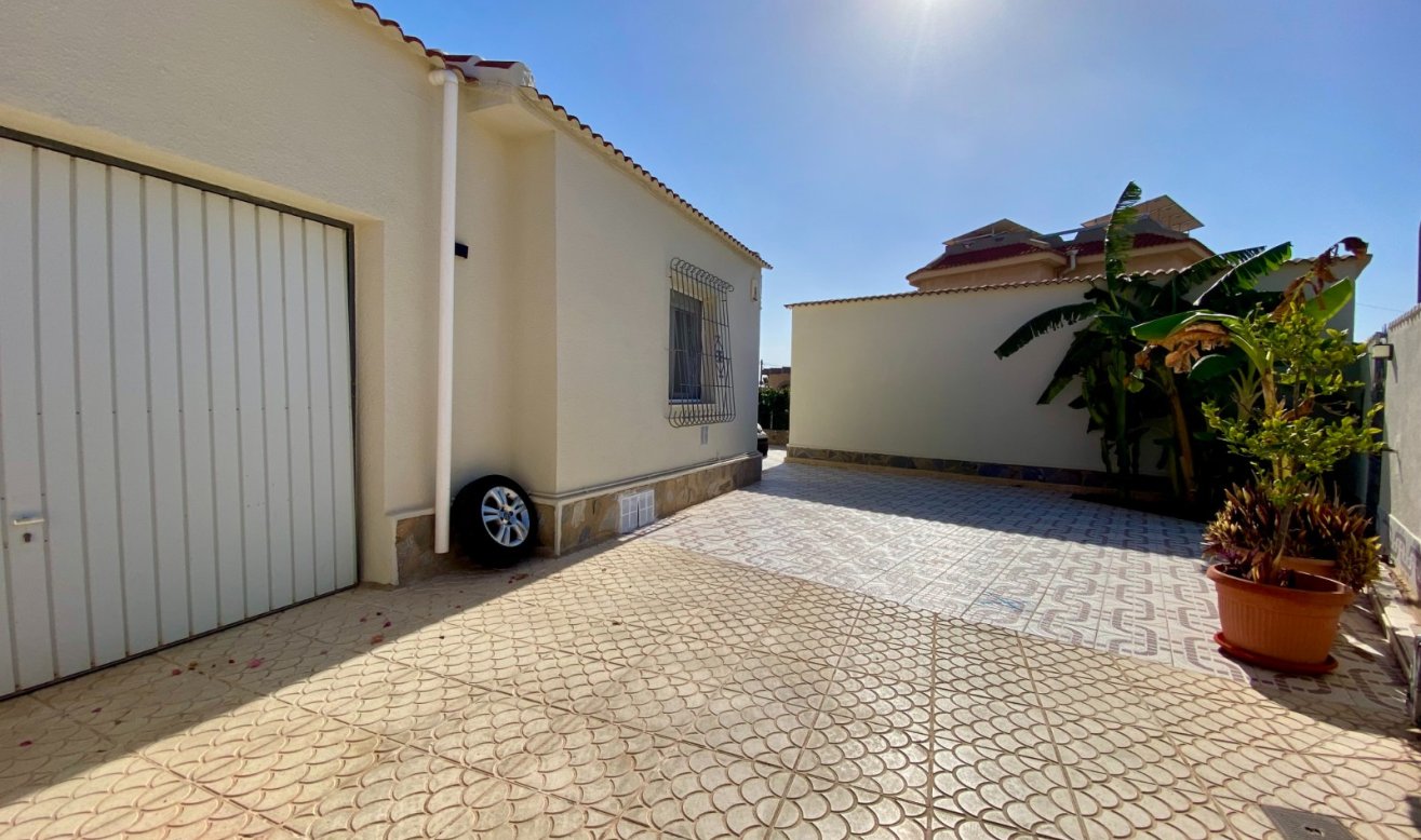 Revente - Villa - Ciudad Quesada