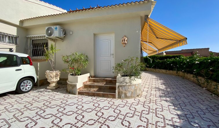 Revente - Villa - Ciudad Quesada