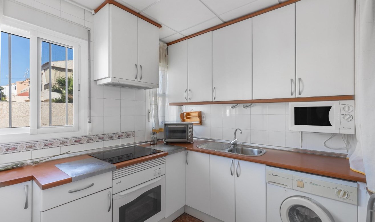 Resale - Flat - Torrevieja - Playa de los locos