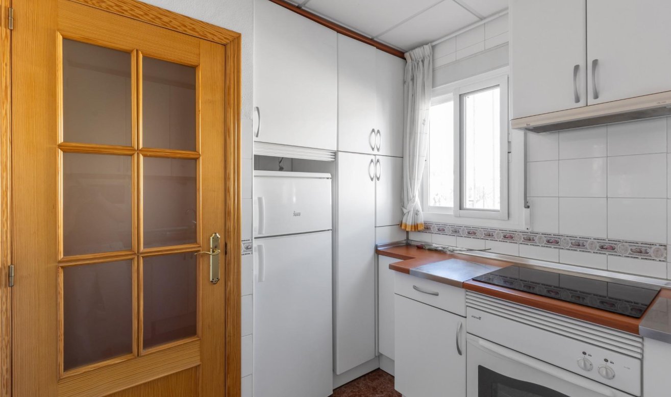 Resale - Flat - Torrevieja - Playa de los locos