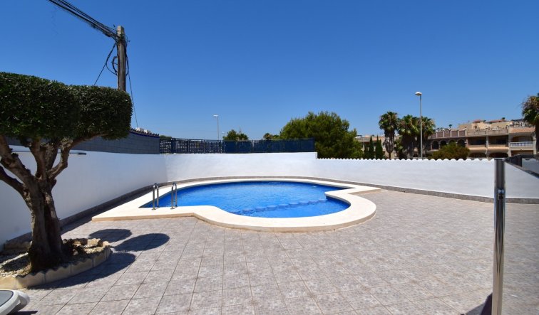 Resale - Apartment / flat - Orihuela Costa - Villamartin