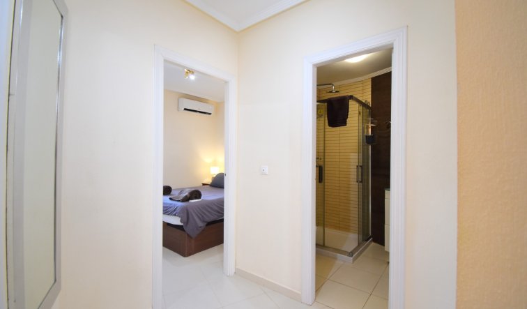 Resale - Apartment / flat - Orihuela Costa - Villamartin