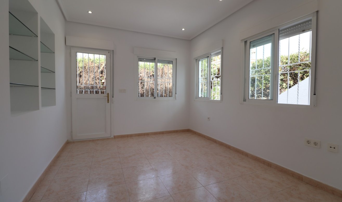 Resale - Detached Villa - Ciudad Quesada - Doña Pepa