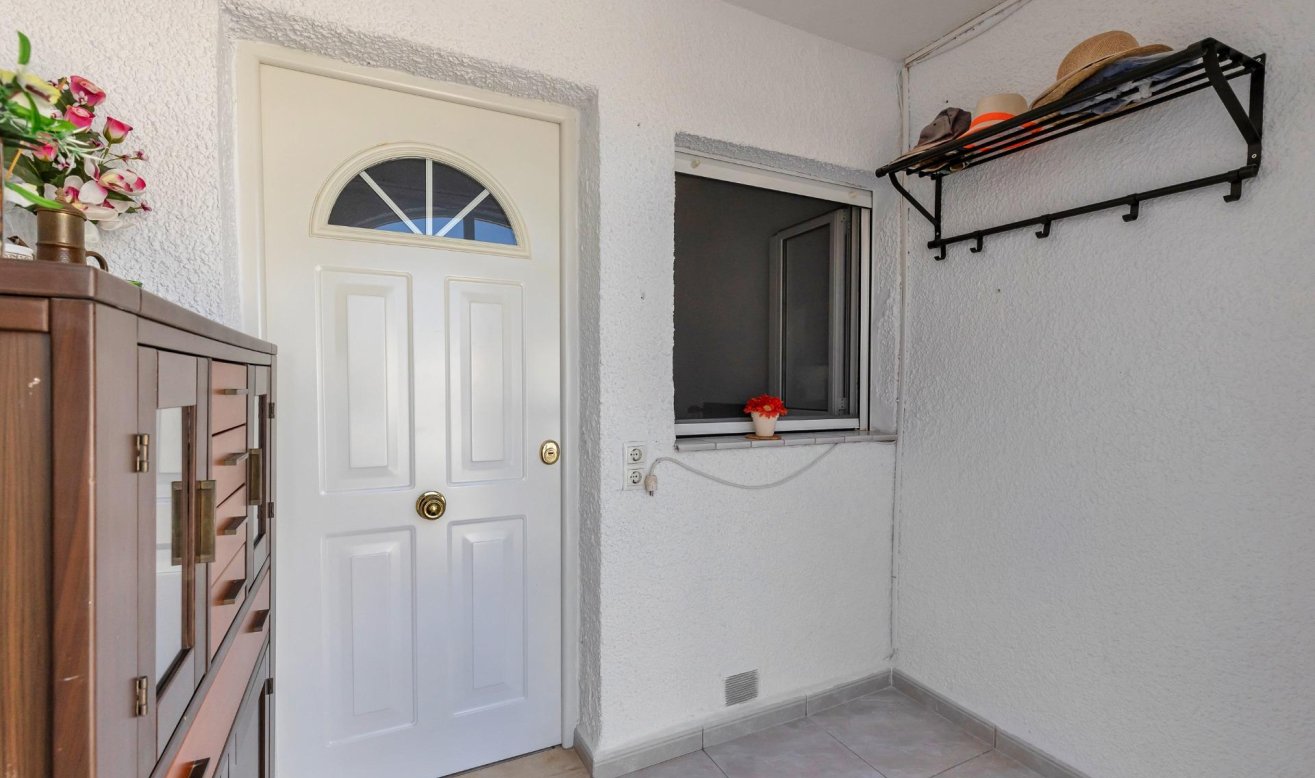 Resale - Bungalow - Torrevieja - El chaparral