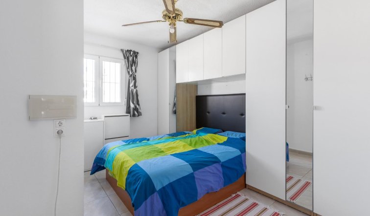 Resale - Bungalow - Torrevieja - El chaparral