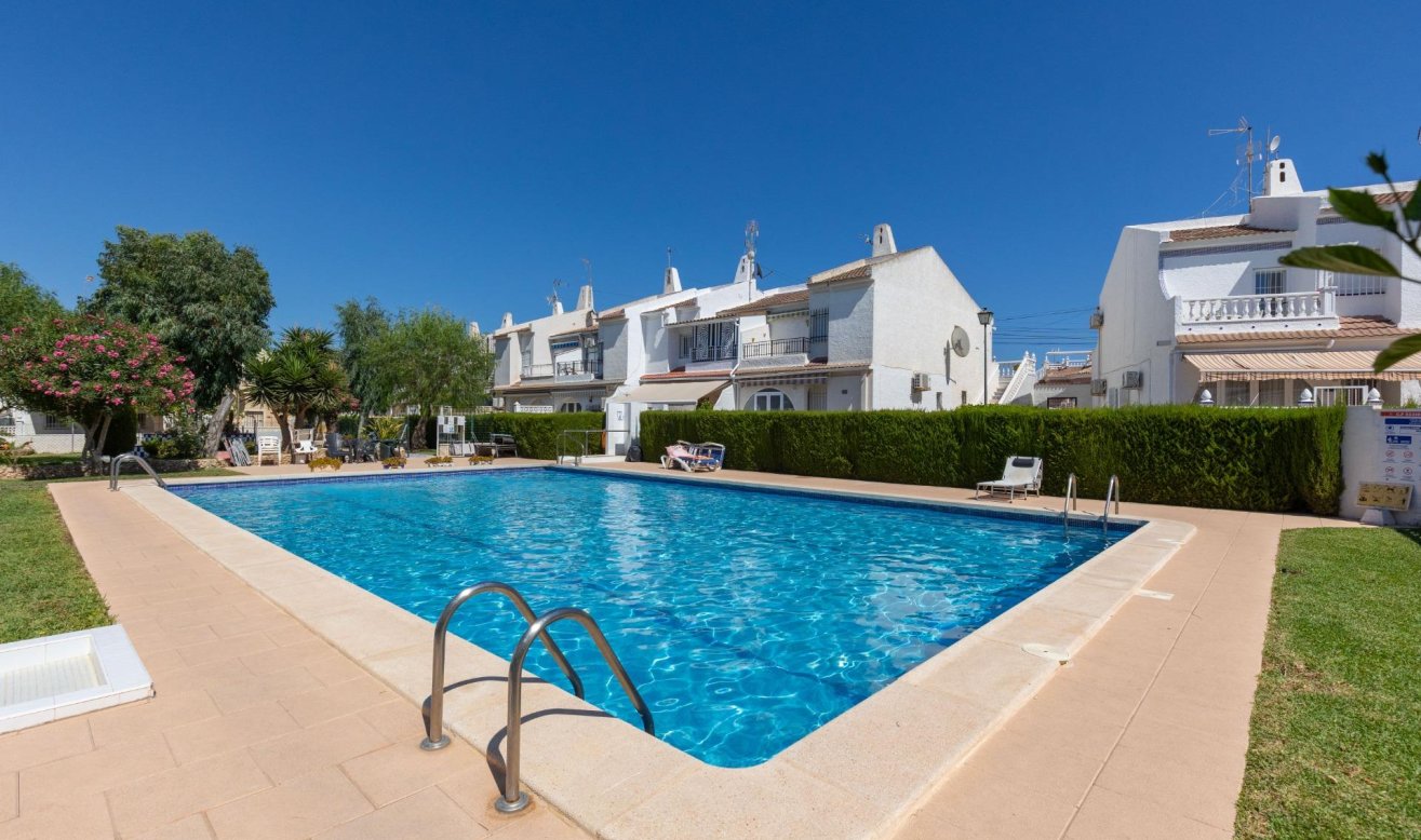 Resale - Bungalow - Torrevieja - El chaparral