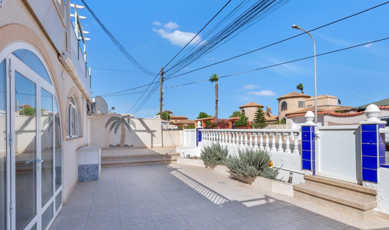 Resale - Bungalow - Torrevieja - El chaparral