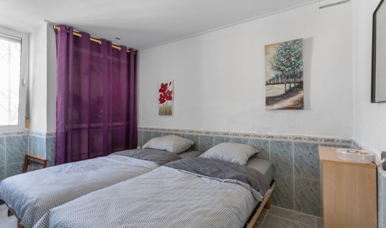 Resale - Bungalow - Torrevieja - El chaparral