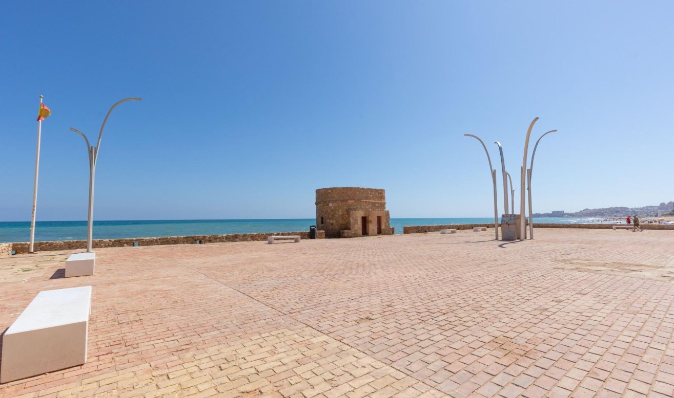Reventa - Flat - Torrevieja - La Mata pueblo