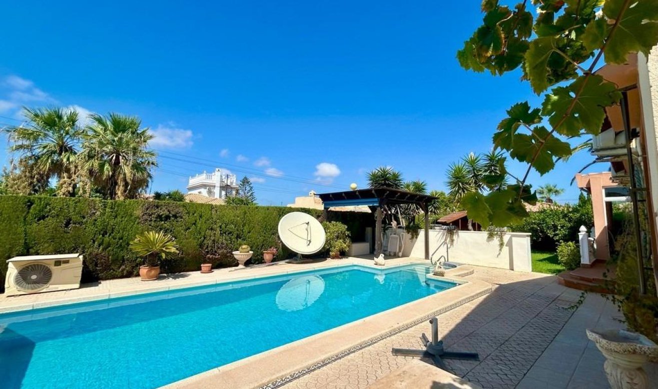 Reventa - Villa - Orihuela Costa - Cabo Roig