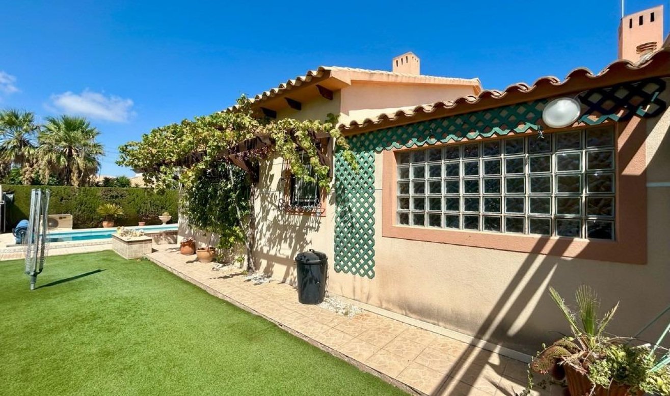 Reventa - Villa - Orihuela Costa - Cabo Roig