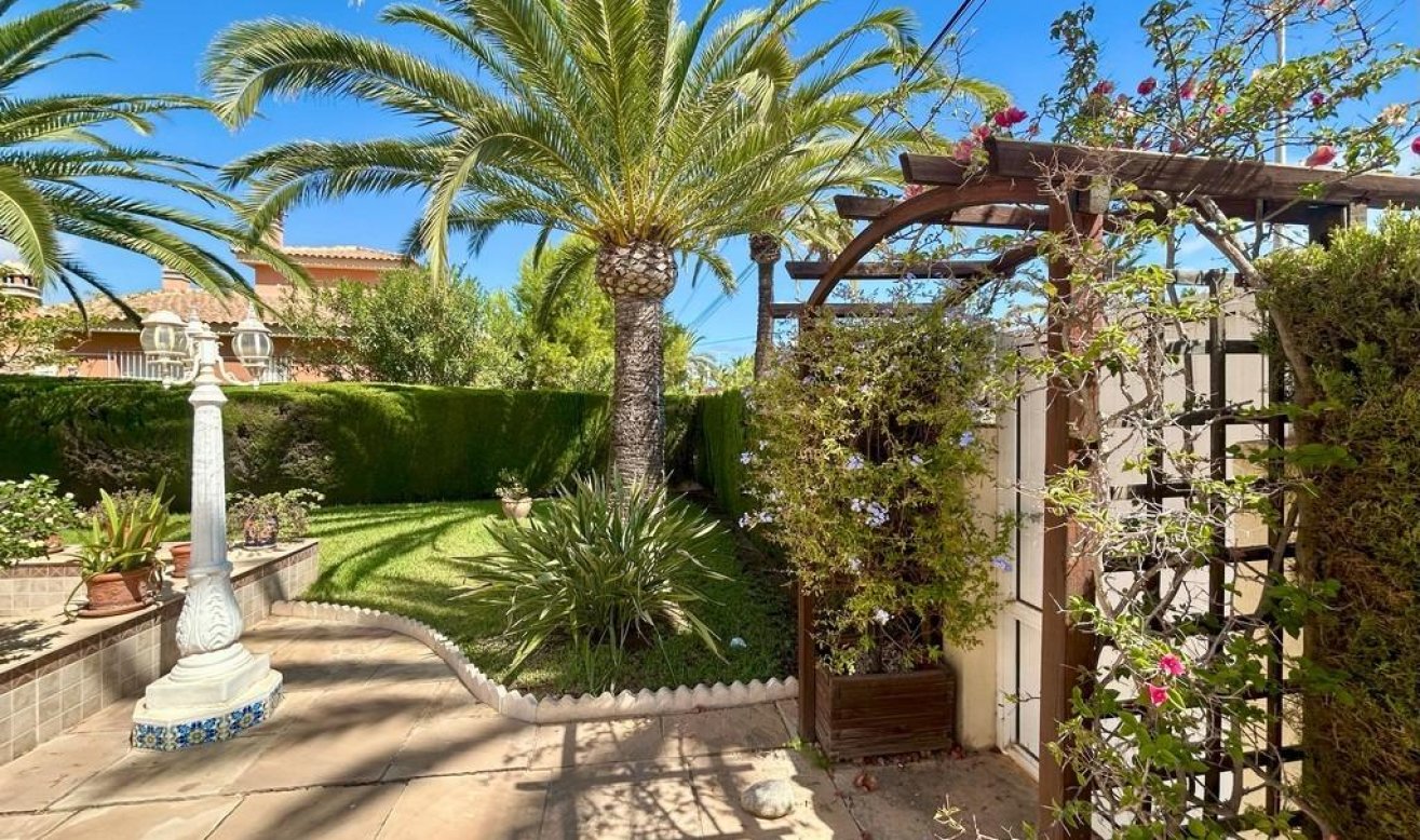 Reventa - Villa - Orihuela Costa - Cabo Roig