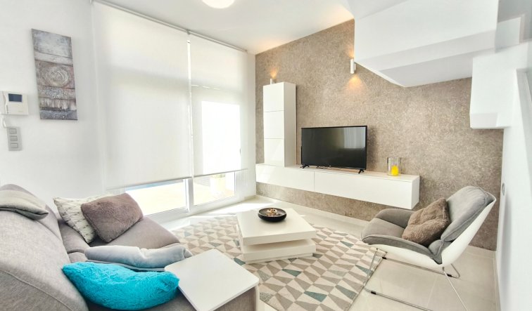 Reventa - Villa - Rojales - Pueblo bravo