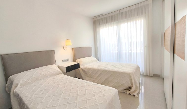 Reventa - Villa - Rojales - Pueblo bravo