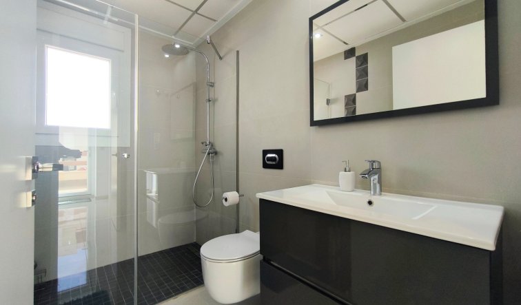 Reventa - Villa - Rojales - Pueblo bravo