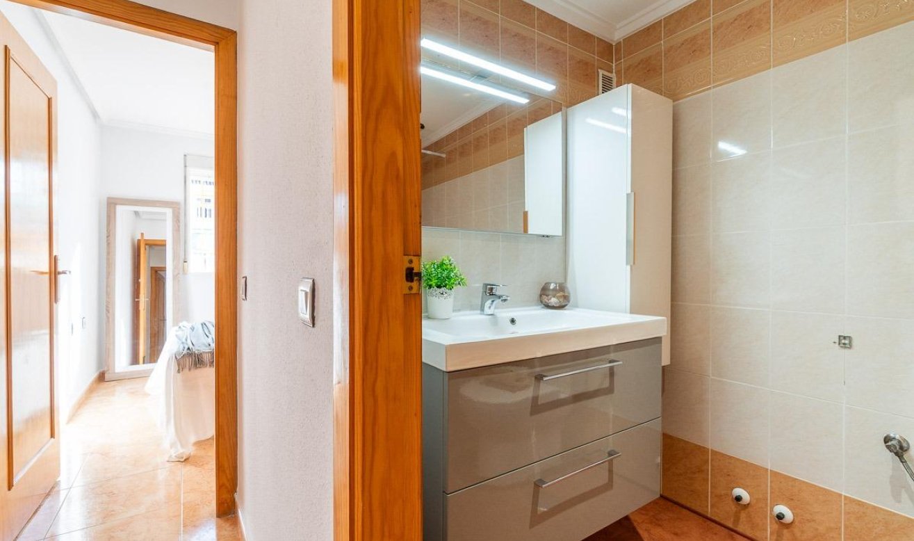 Reventa - Terraced house - Torrevieja - El limonar