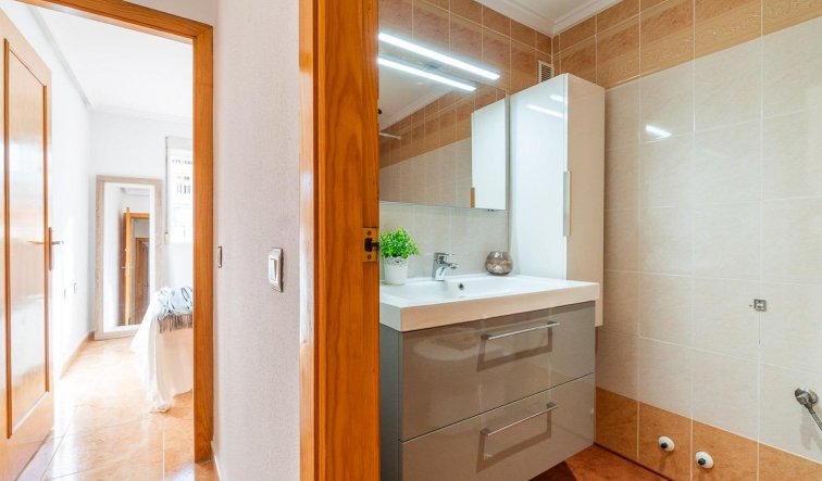 Reventa - Terraced house - Torrevieja - El limonar