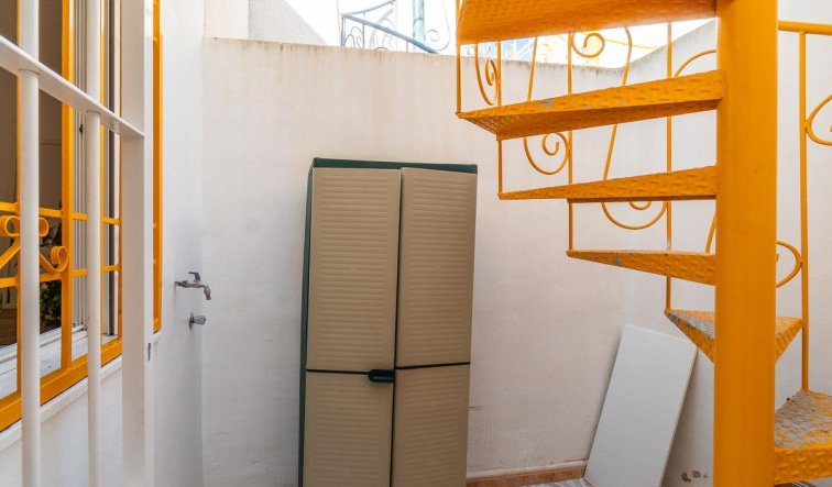 Reventa - Terraced house - Torrevieja - El limonar