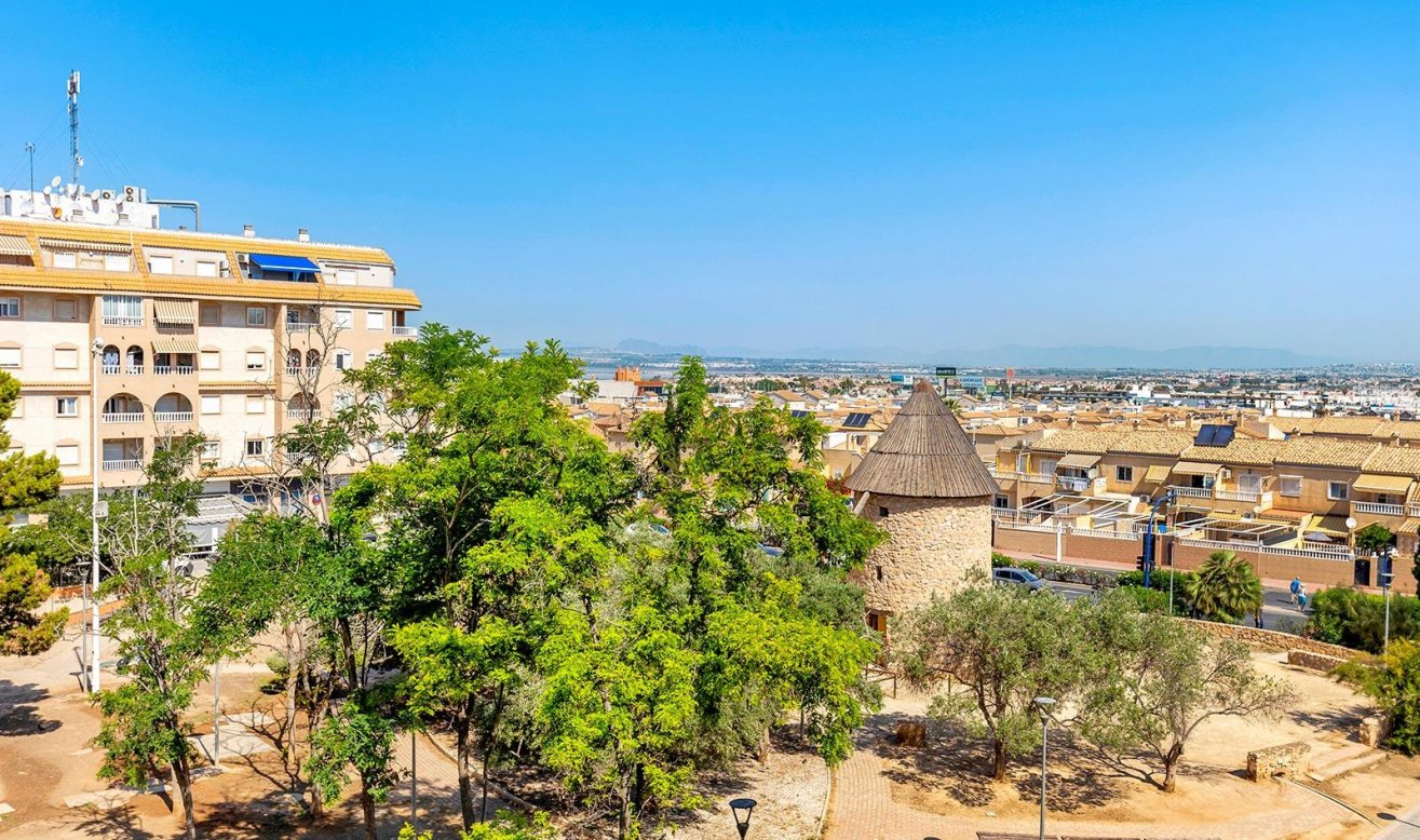 Reventa - Apartamento / piso - Torrevieja - Centro